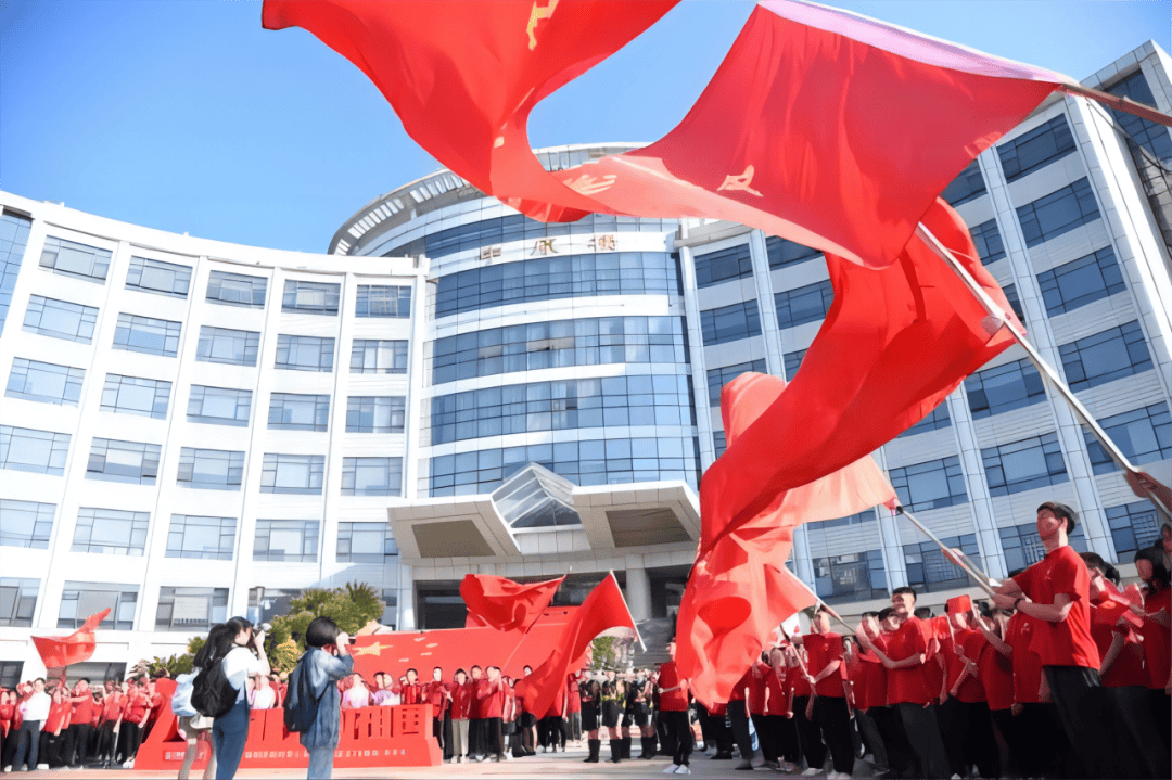 中南财经政法大学文凭报考条件